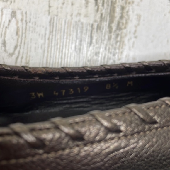 Stuart Weitzman kitten heel loaders - pewter - 8.5M - Picture 9 of 9